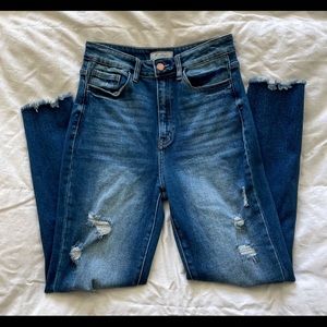 Size 28 Ultra high rise ankle skinny Kurvy KanCans in perfect condition